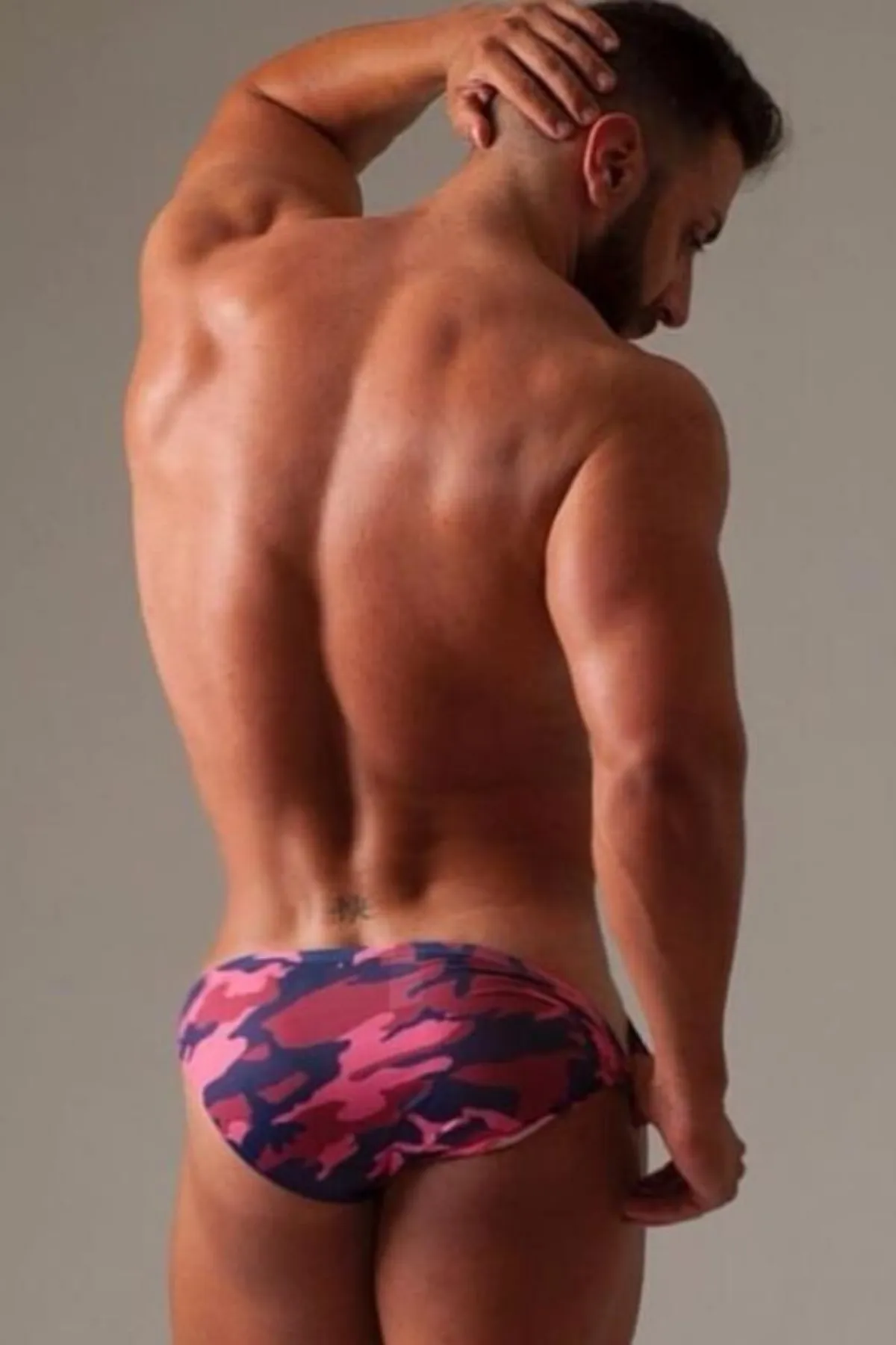 Men's Slimmer Bulge Briefs - Pink Camo