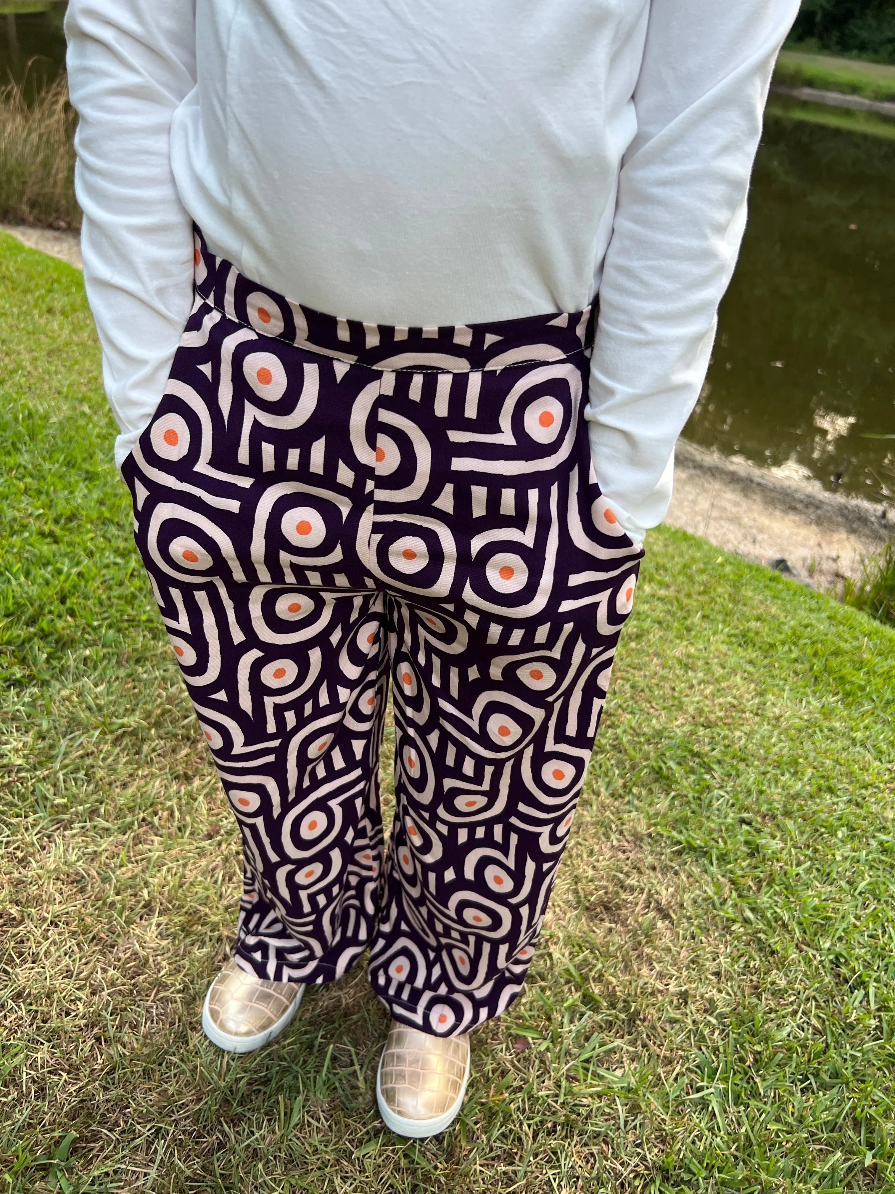 Retro Print Wide Legged Pants